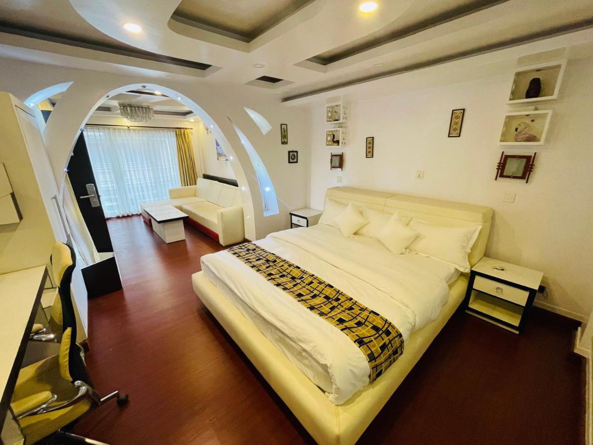 Hotel M Square Pvt.Ltd Катманду Экстерьер фото