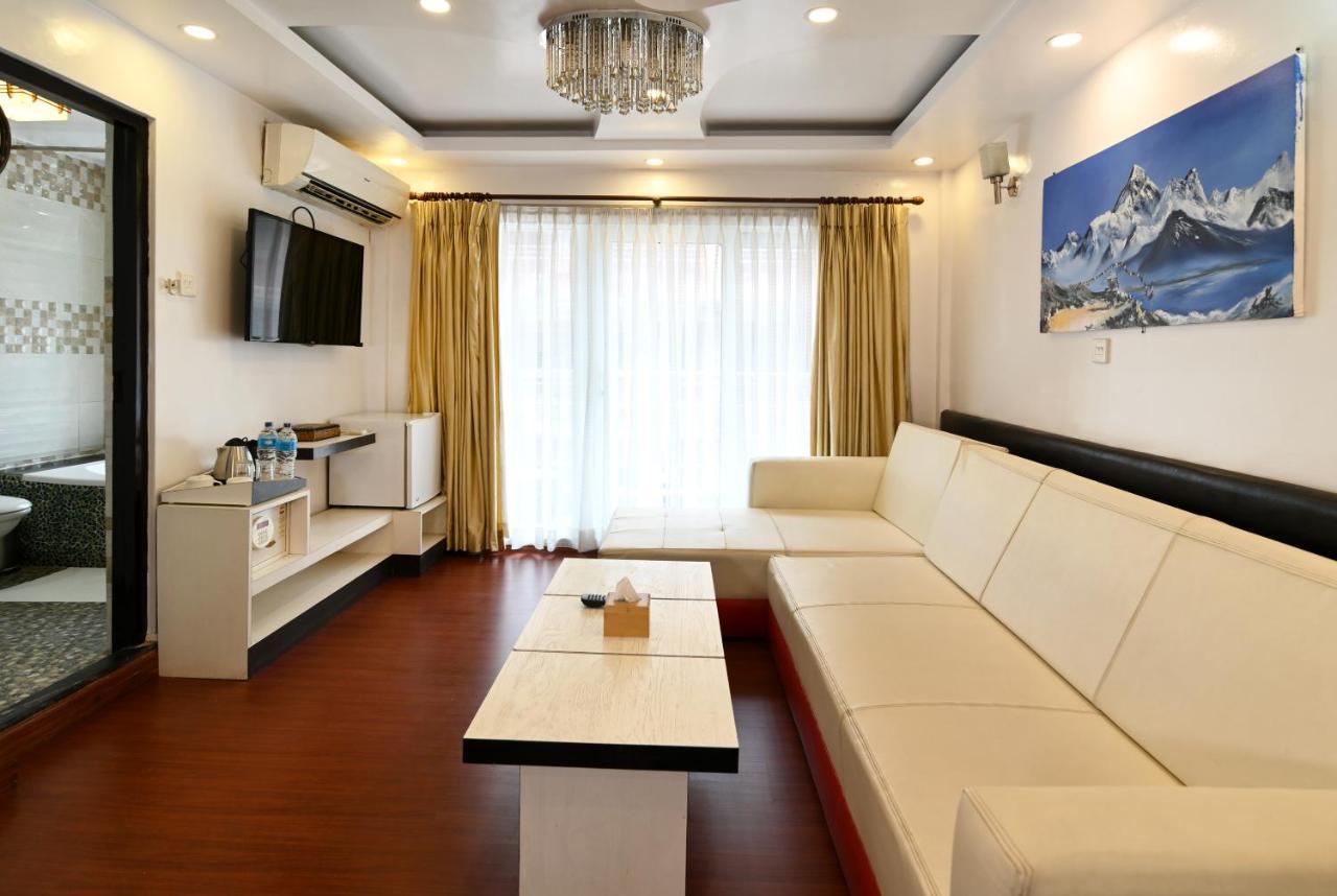 Hotel M Square Pvt.Ltd Катманду Экстерьер фото