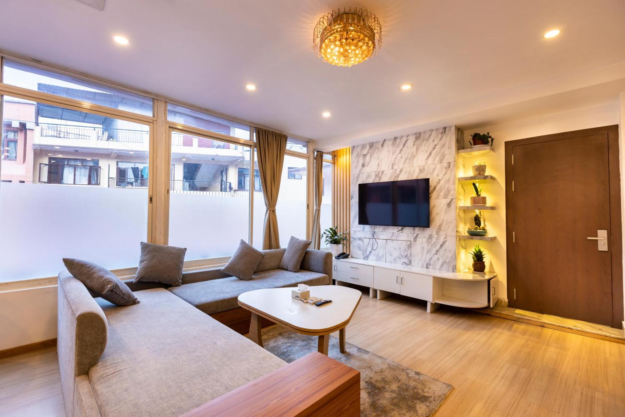 Hotel M Square Pvt.Ltd Катманду Экстерьер фото