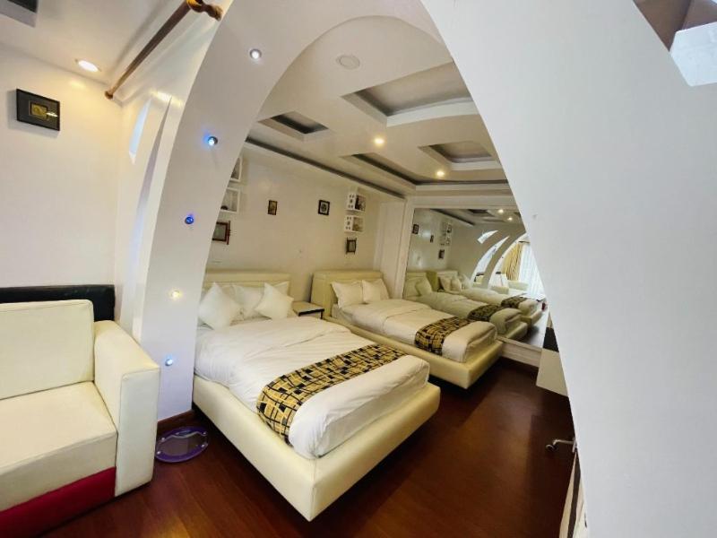 Hotel M Square Pvt.Ltd Катманду Экстерьер фото